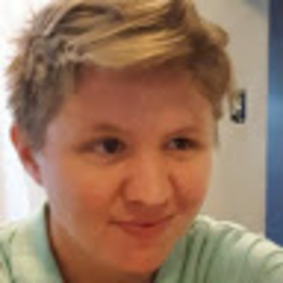 Poshmark profile picture for @rogues